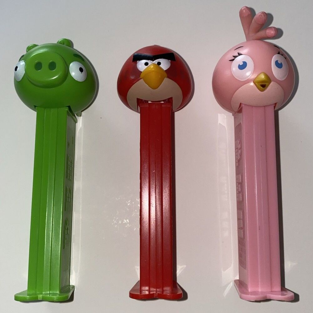 Pez Candy Dispenser Set Lot Angry Birds Green Pig Pink Bird Stella Collectible